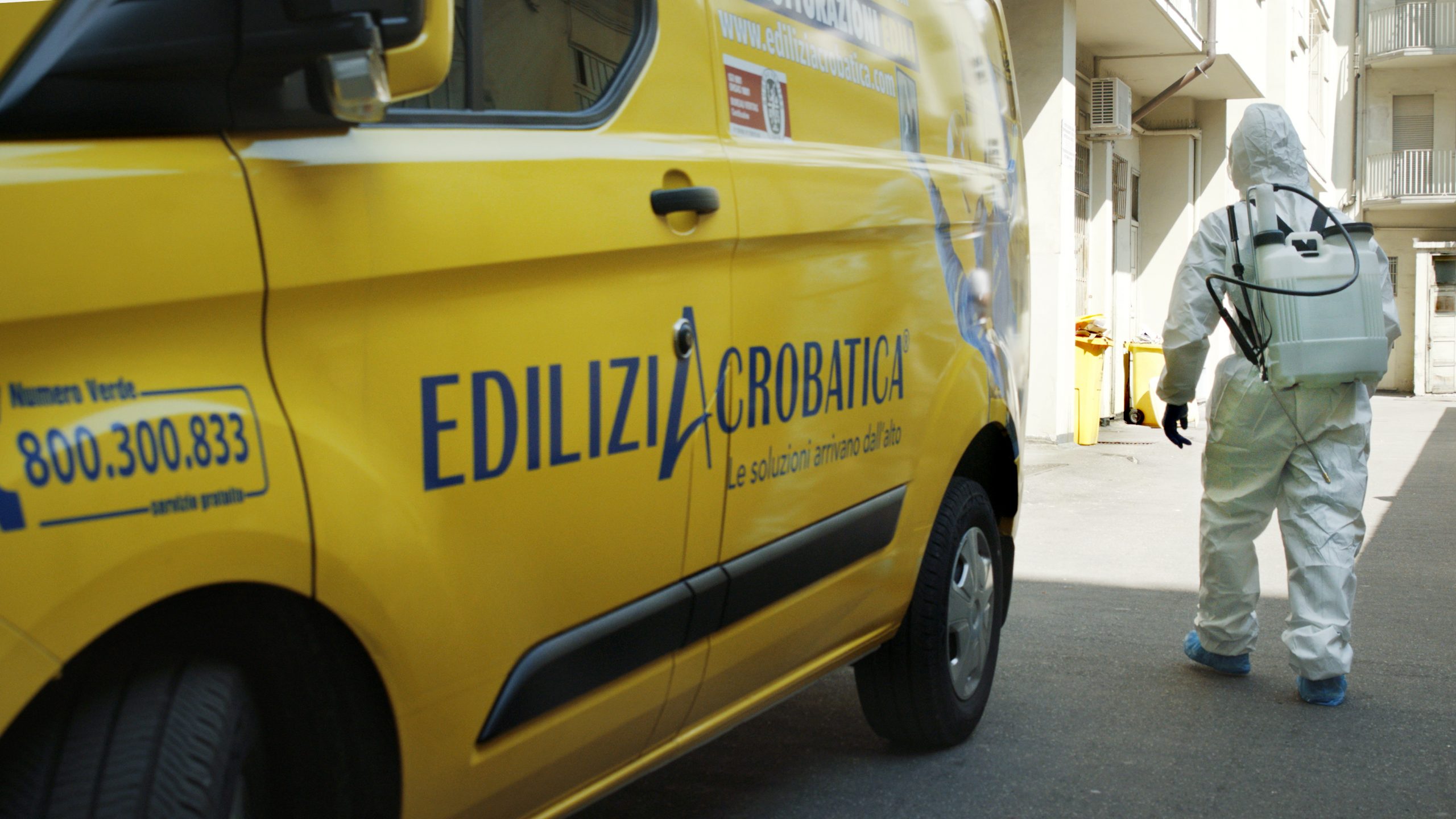 Désinfection des boîtes aux lettres. Un détail à ne pas négliger dans la lutte contre le coronavirus.