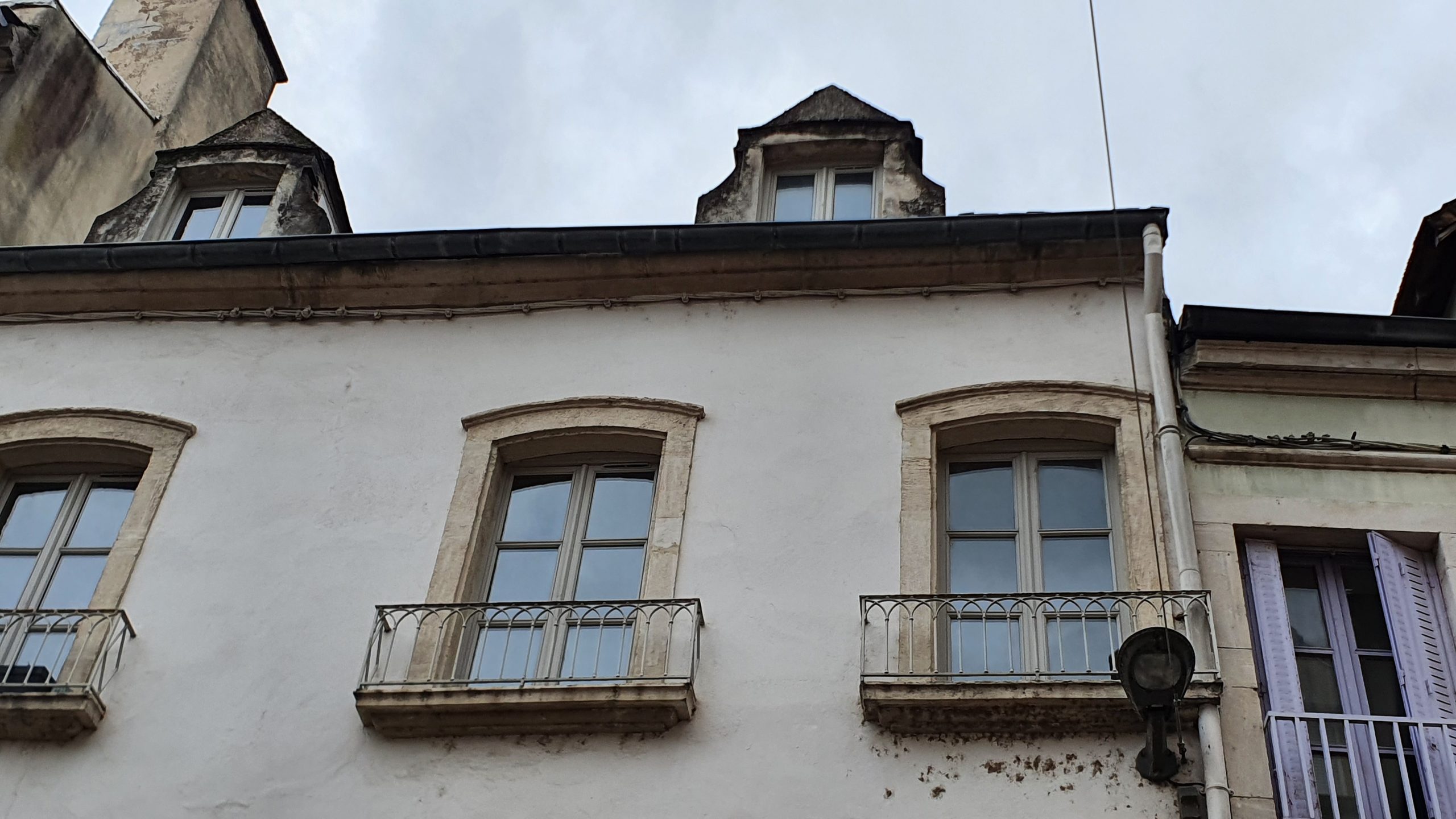 Lyon – Entretien de la toiture et gouttiere