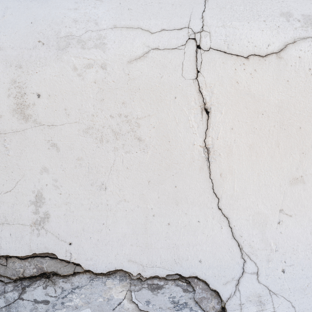 micro fissure mur
