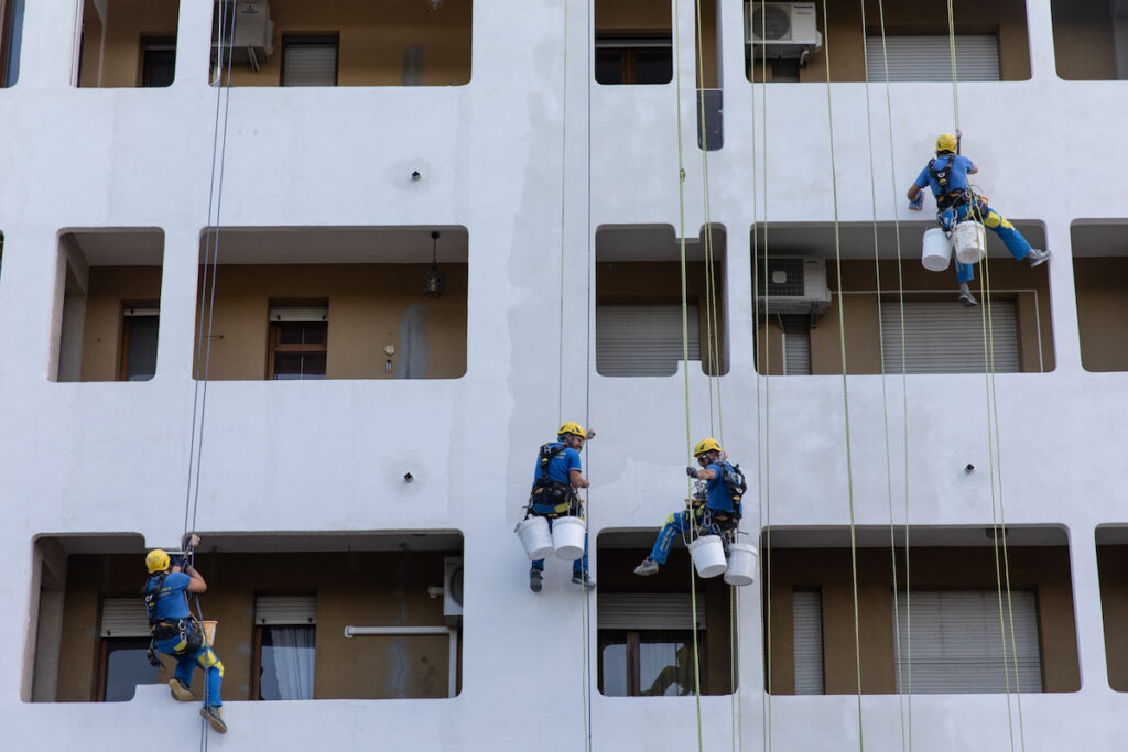Ravalement de façade : toutes les étapes et les prix