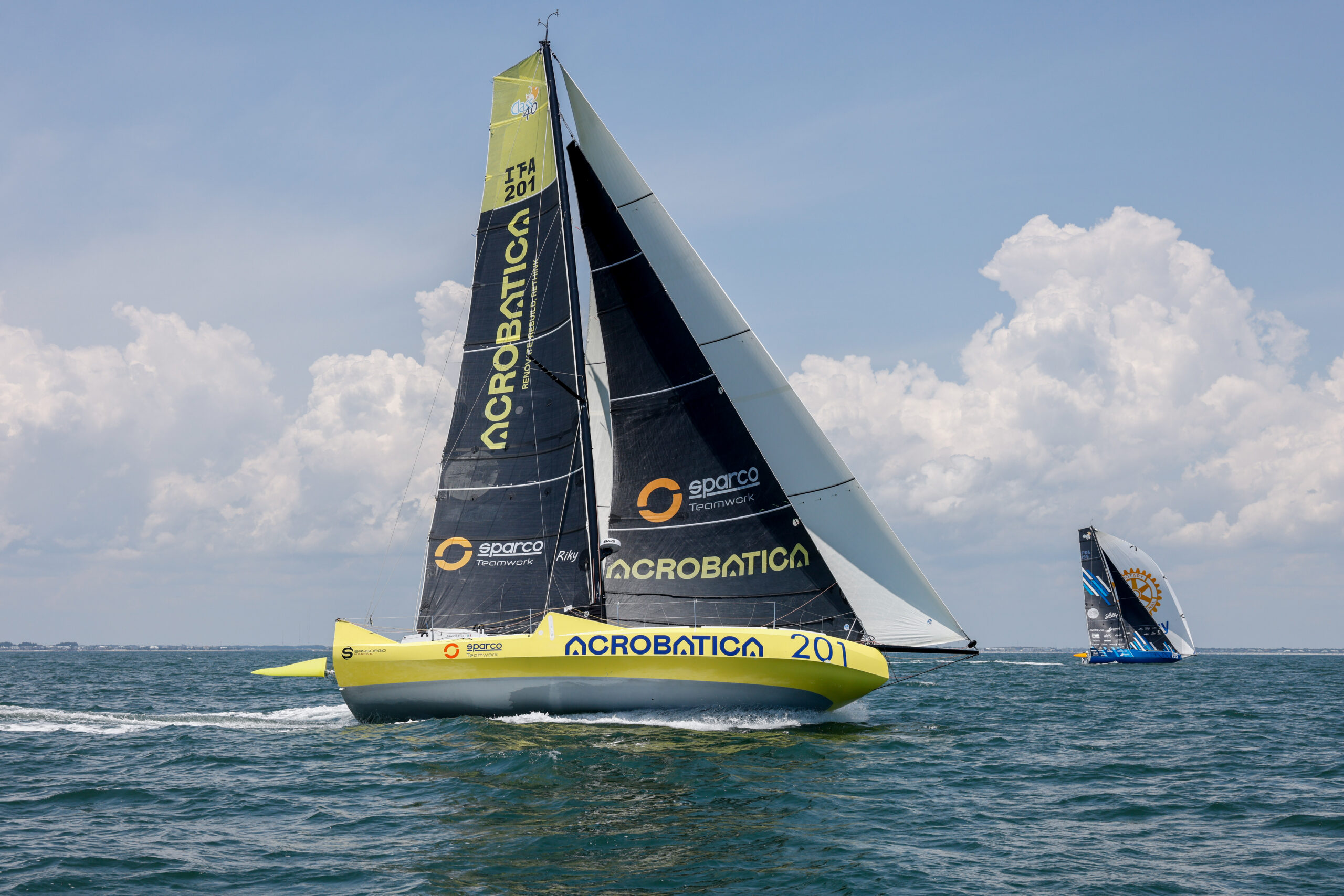 Alberto Riva à bord d'Acrobatica gagne la première étape de l'Atlantic Cup